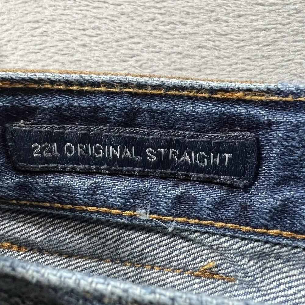 Lucky Brand Jeans Mens 32x32 Blue 221 Original Straight Mid Rise Medium Wash